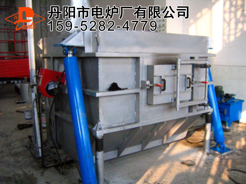 倾倒式集中熔化炉